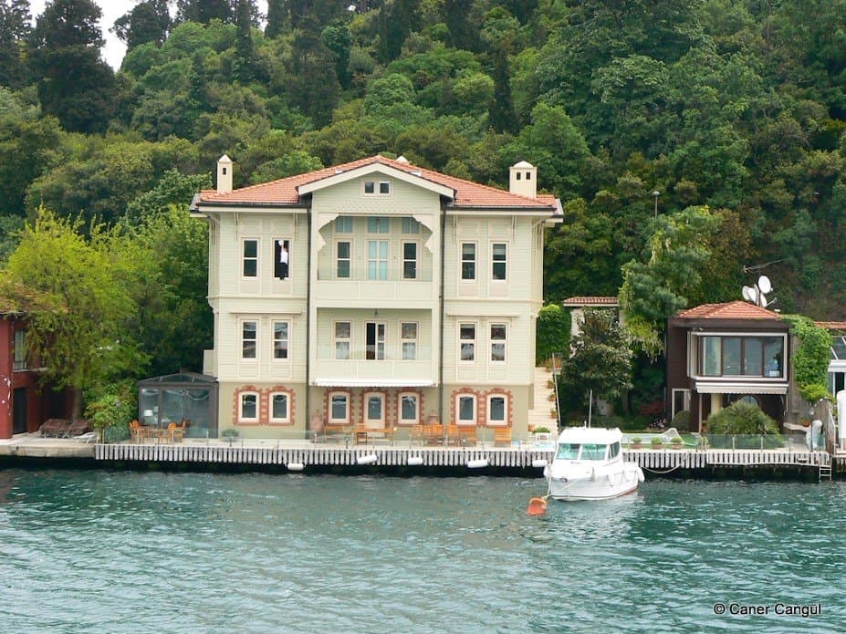 Hacı Ahmet Bey Yalısı