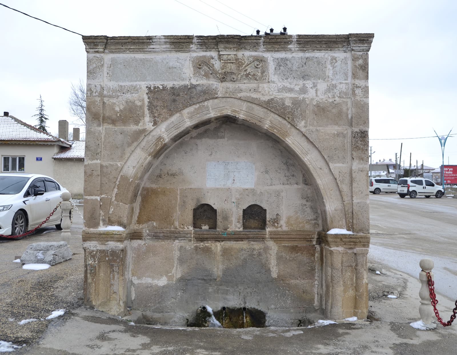 Hüsrev Paşa Meydan Çeşmesi