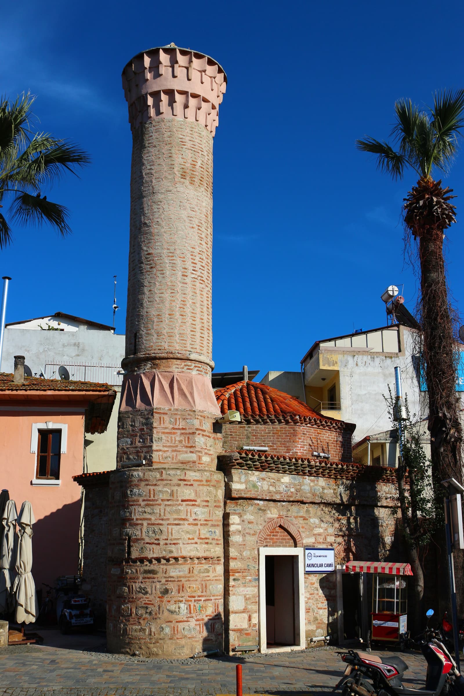 Akıncılar Camii
