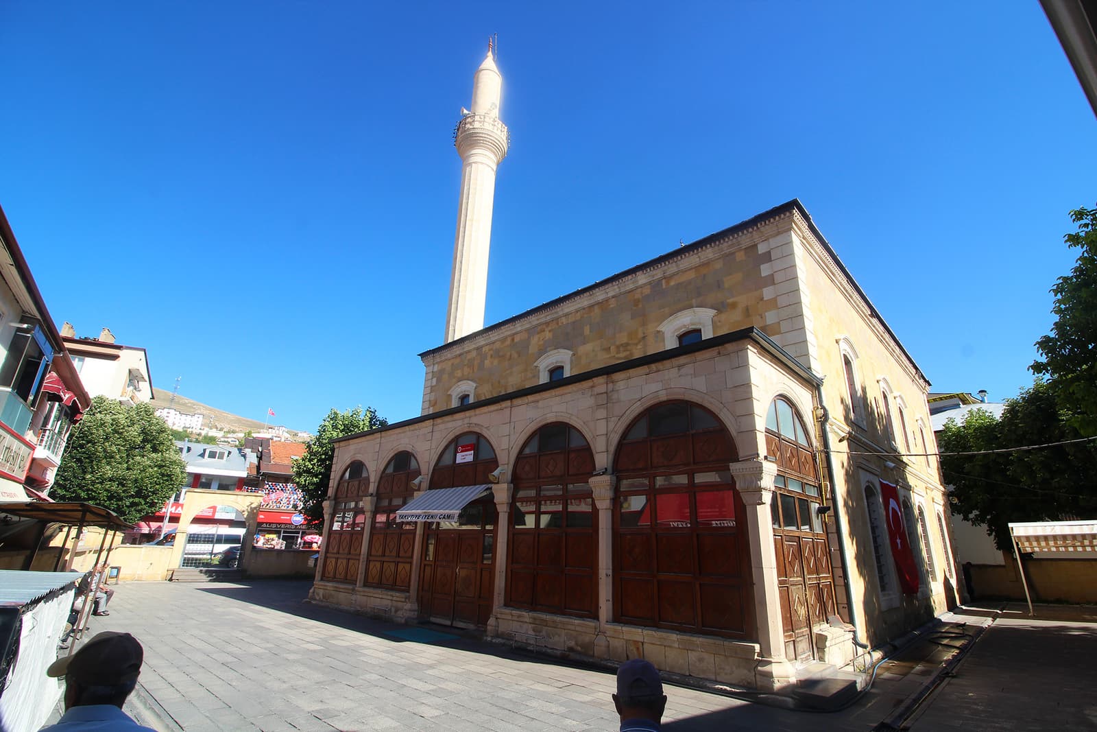 Yakutiye Camii