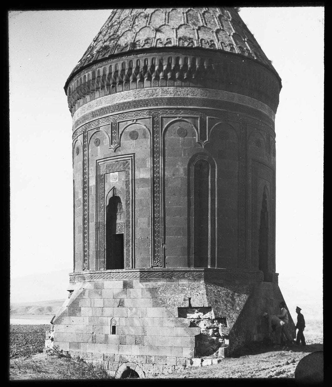 Hasan Padişah Kümbeti