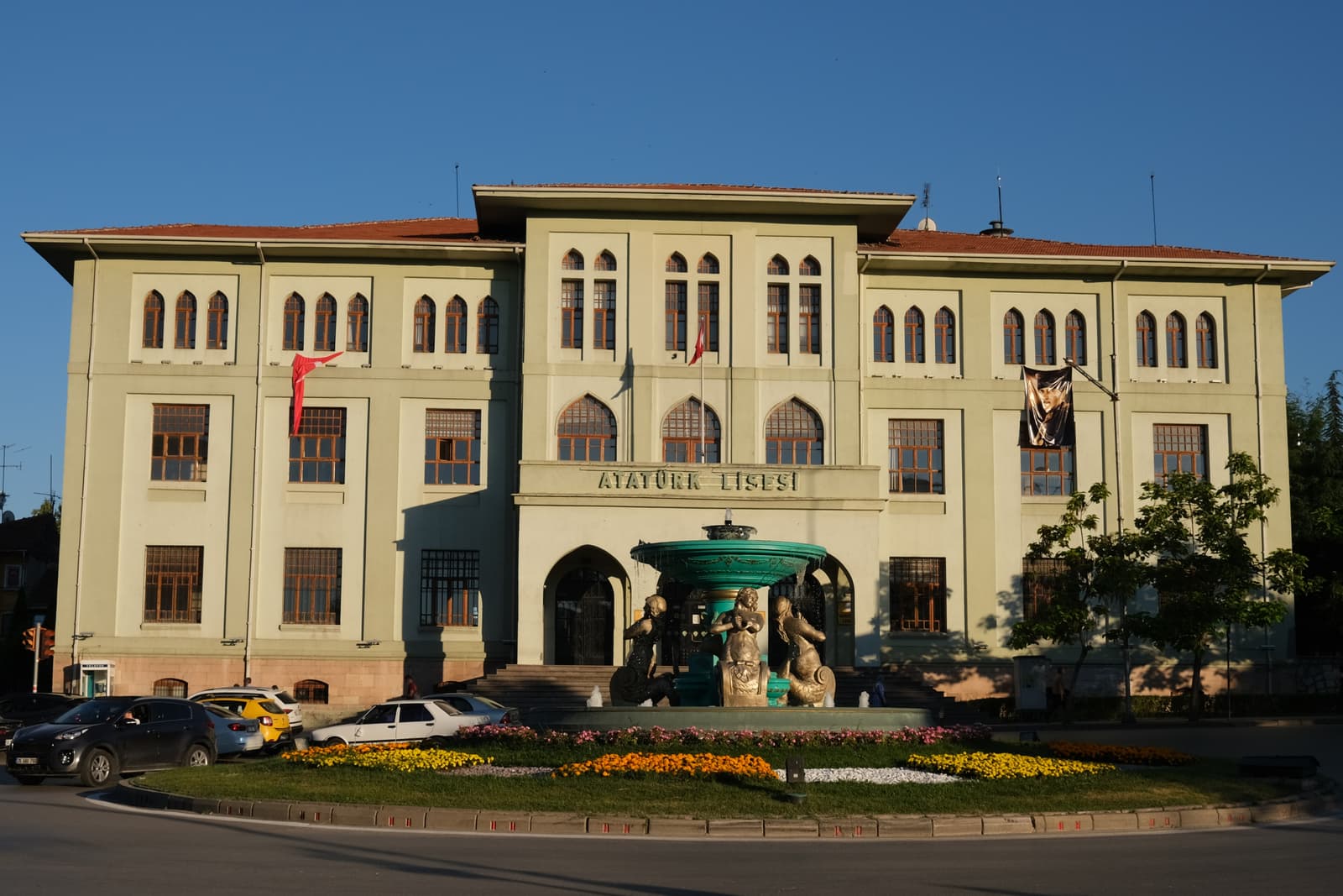 Eskişehir Atatürk Lisesi Binası