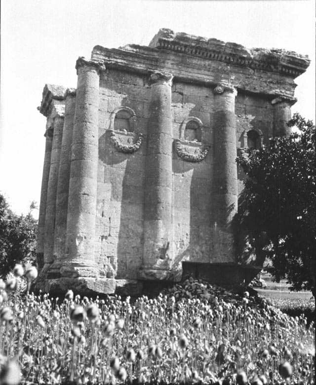 Ozan Anıtı