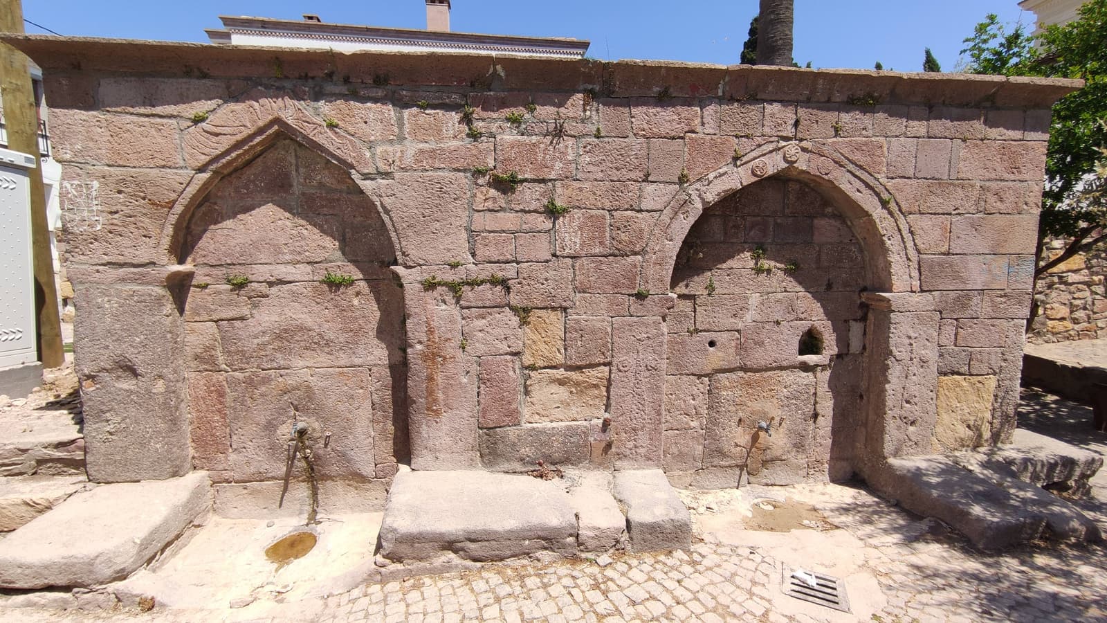 Selamet Caddesi Çeşmesi
