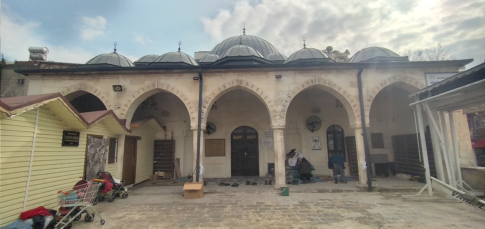 Yenipınar Camii