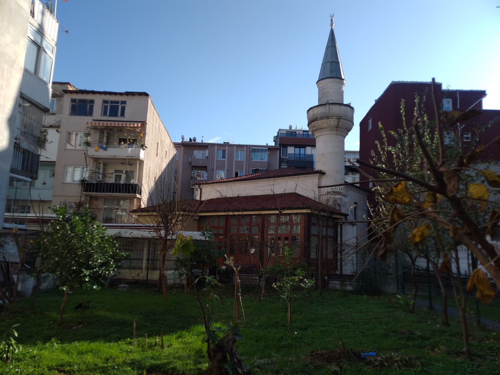 Altıpoğaça Camii