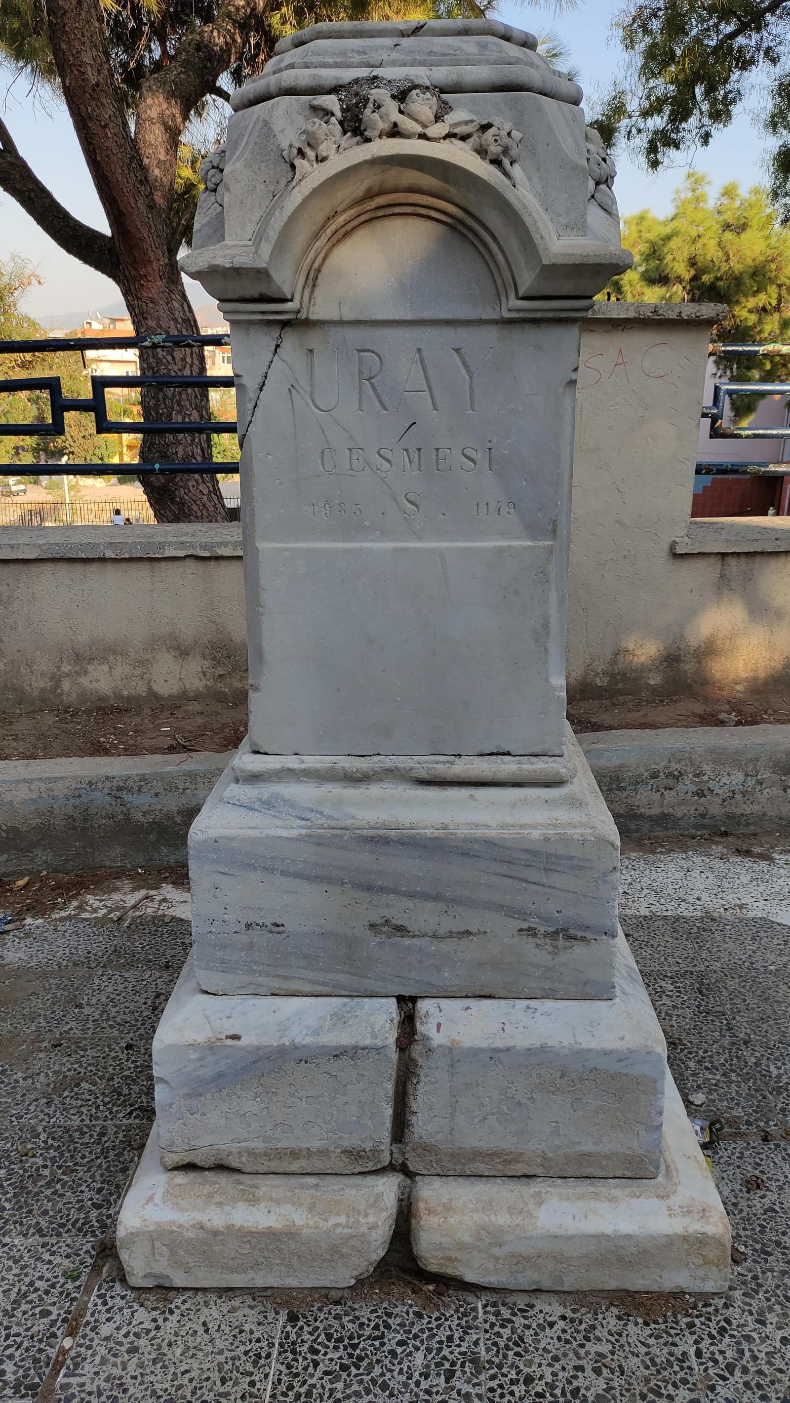 Uray Çeşmesi