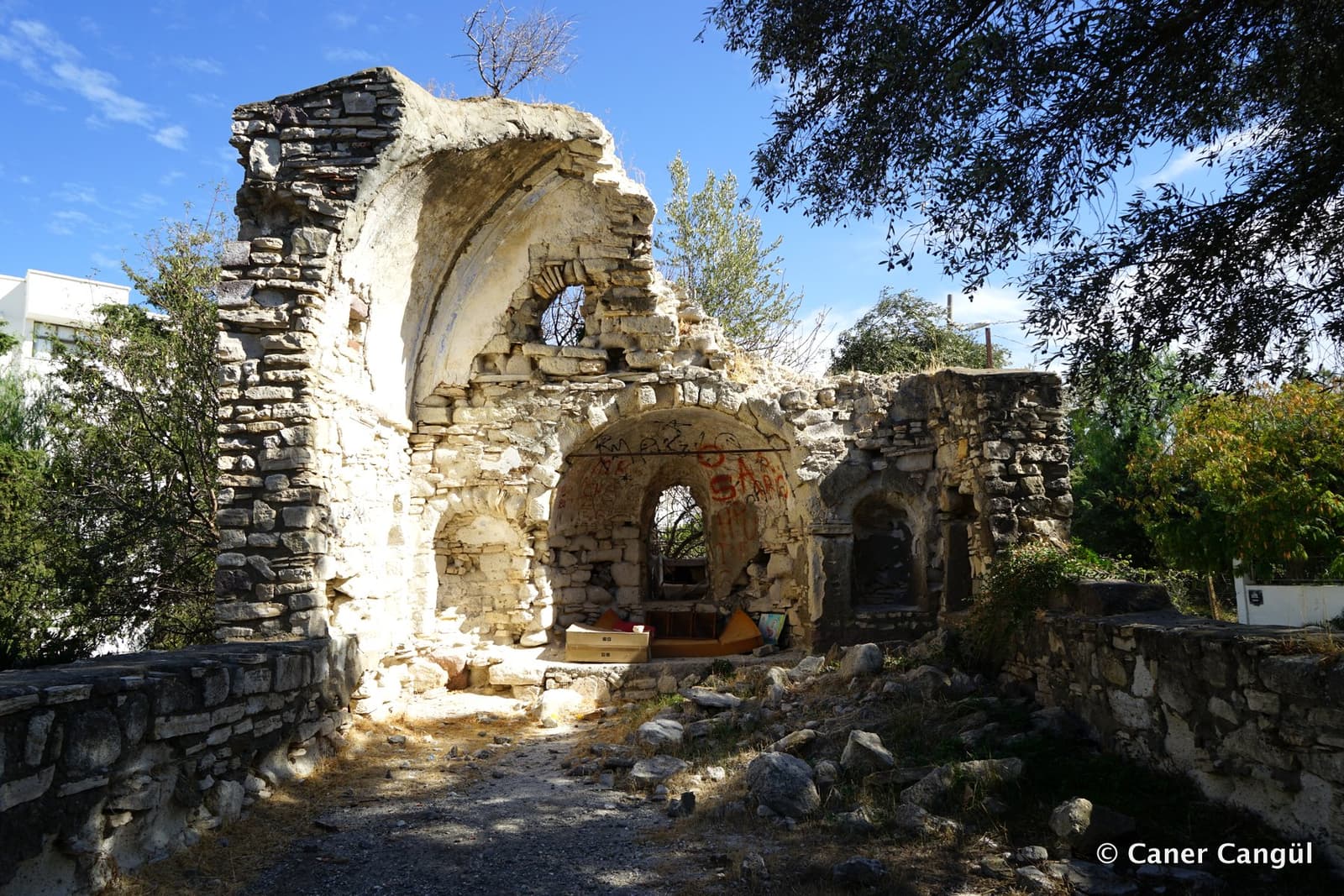 Kilise Kalıntısı, Altınyunus