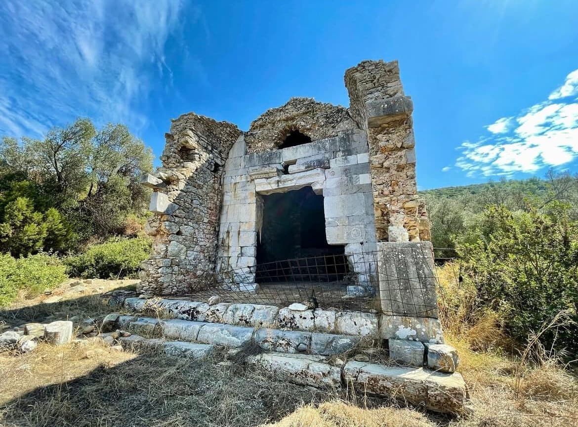 Torba Manastır Kompleksi