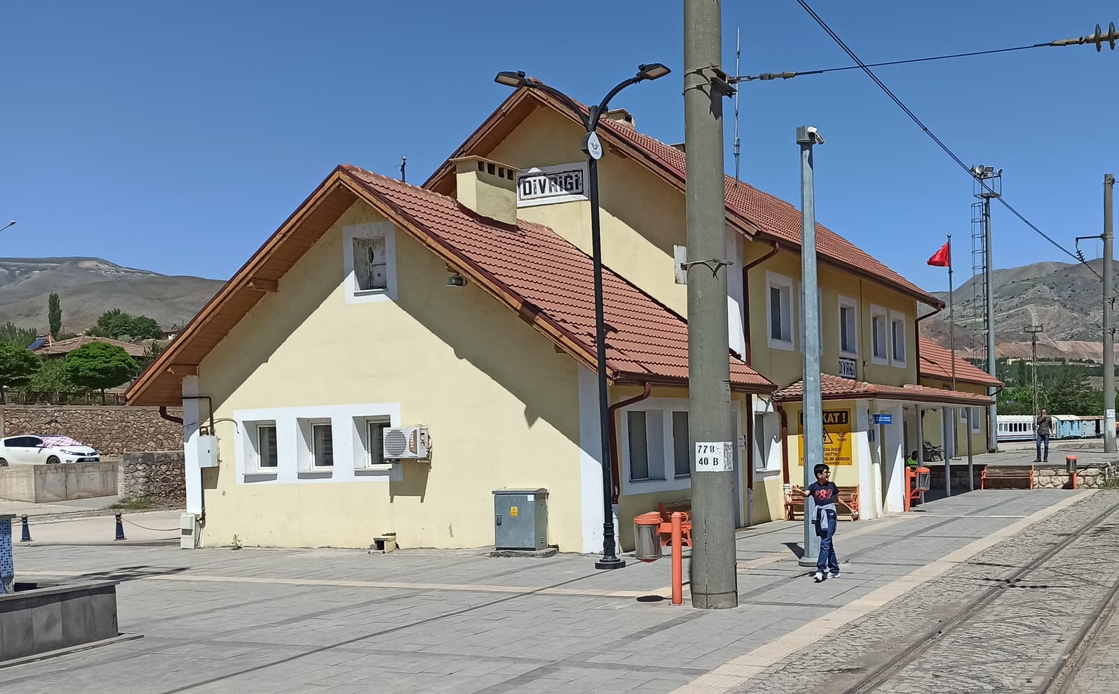 Divriği Tren İstasyonu