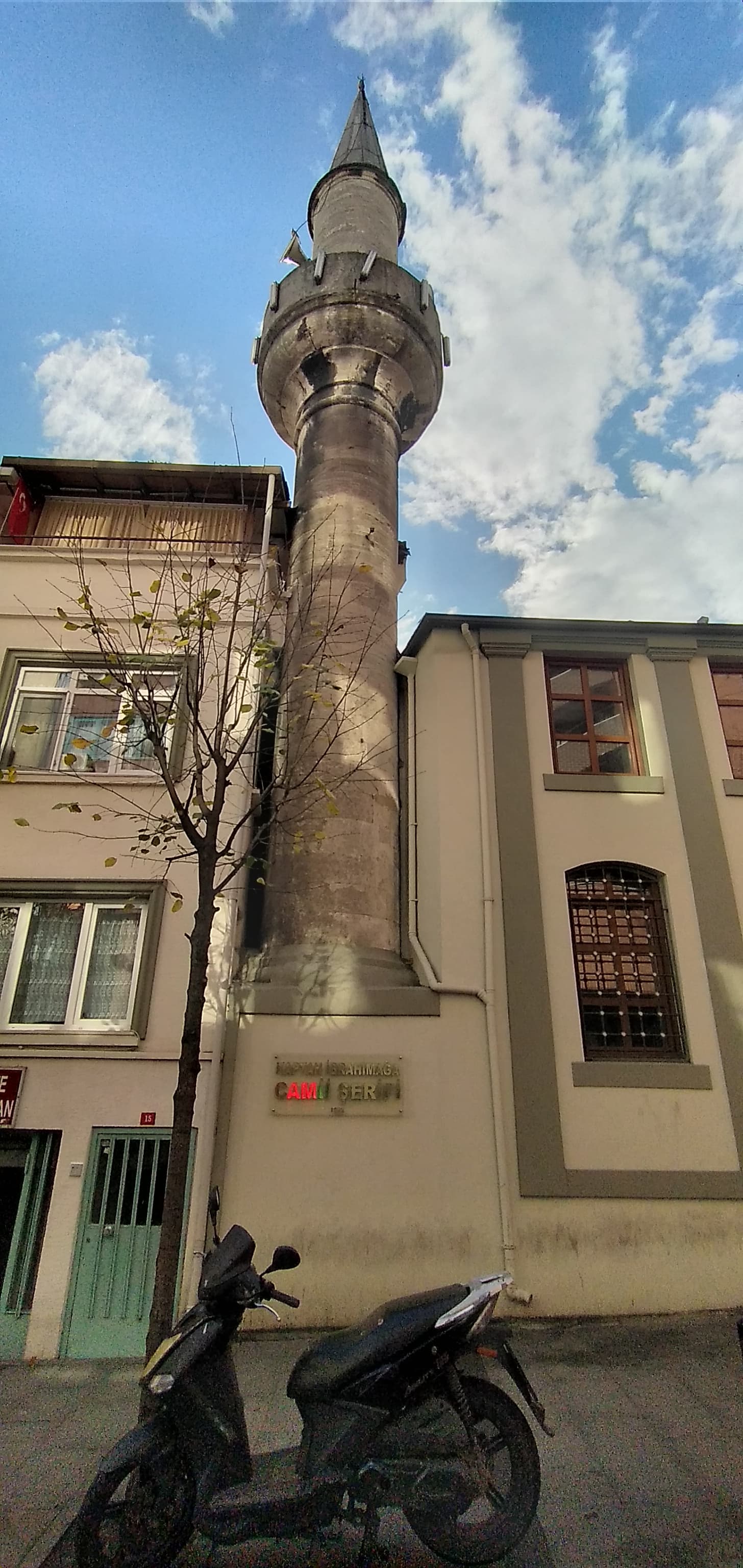 Kaptan İbrahim Ağa Camii