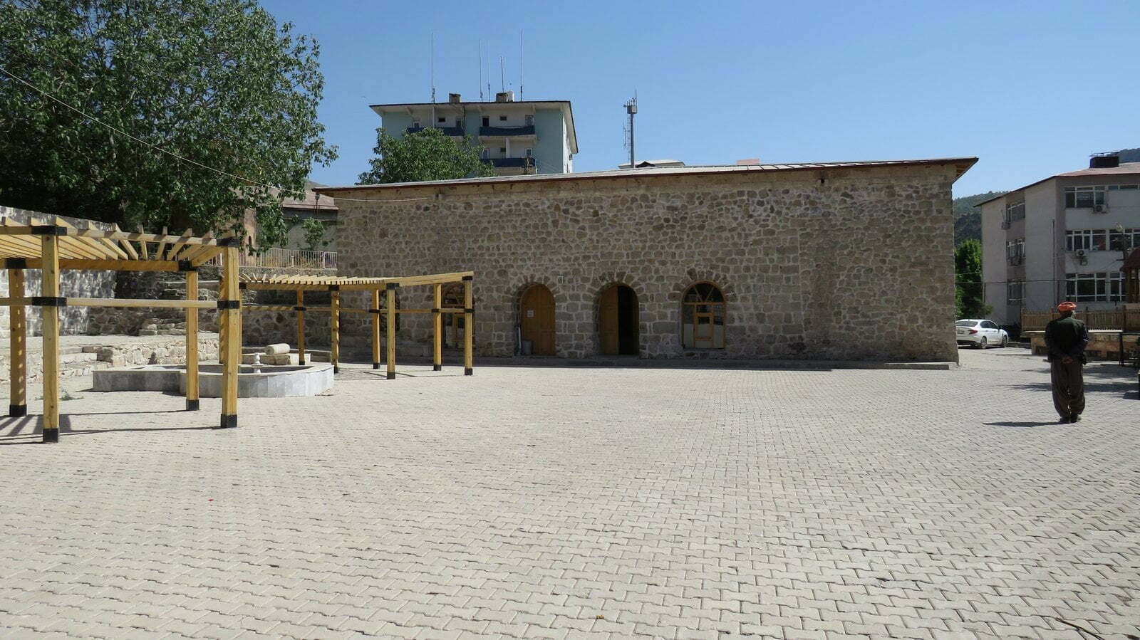 Emir Şaban Camii