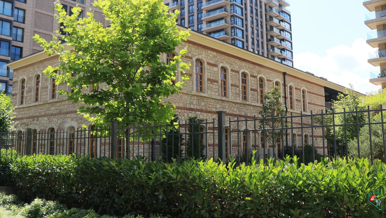 Zeytinburnu Fabrika-i Hümâyûn Komutanlık Binası