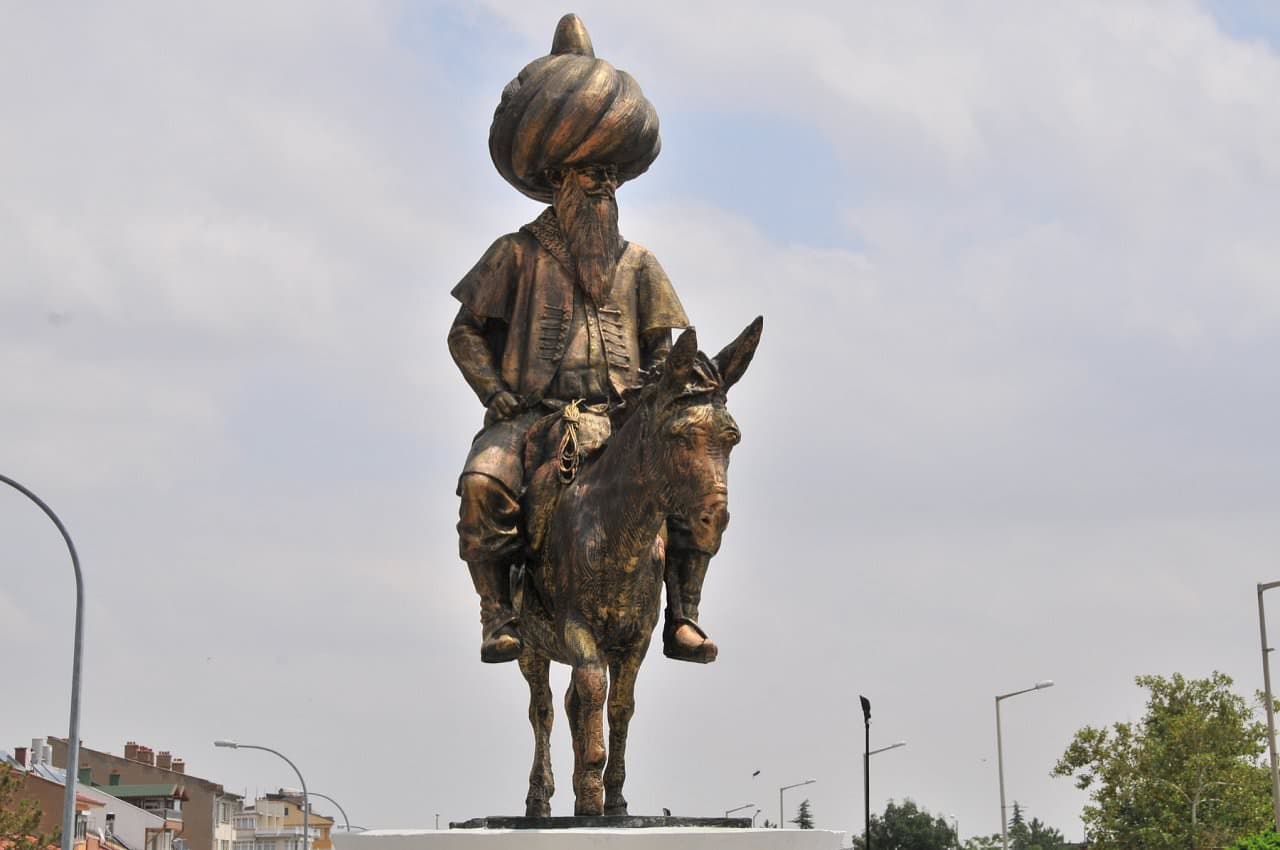 Nasreddin Hoca Heykeli