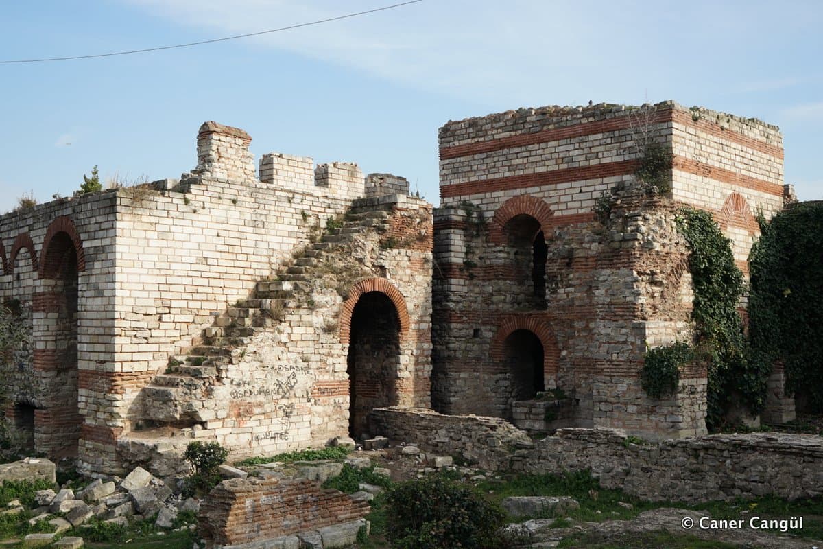 Marmara Surları, 82. Kule