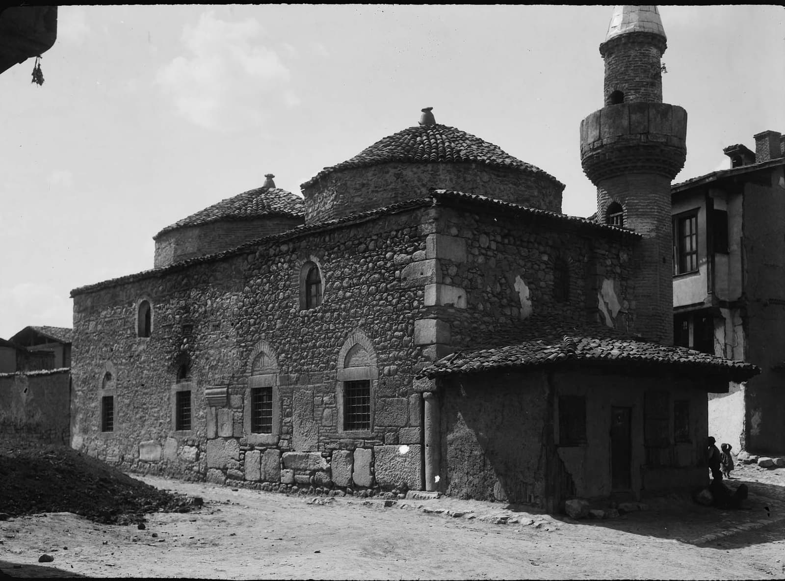 Hacı İshak Paşa Camii