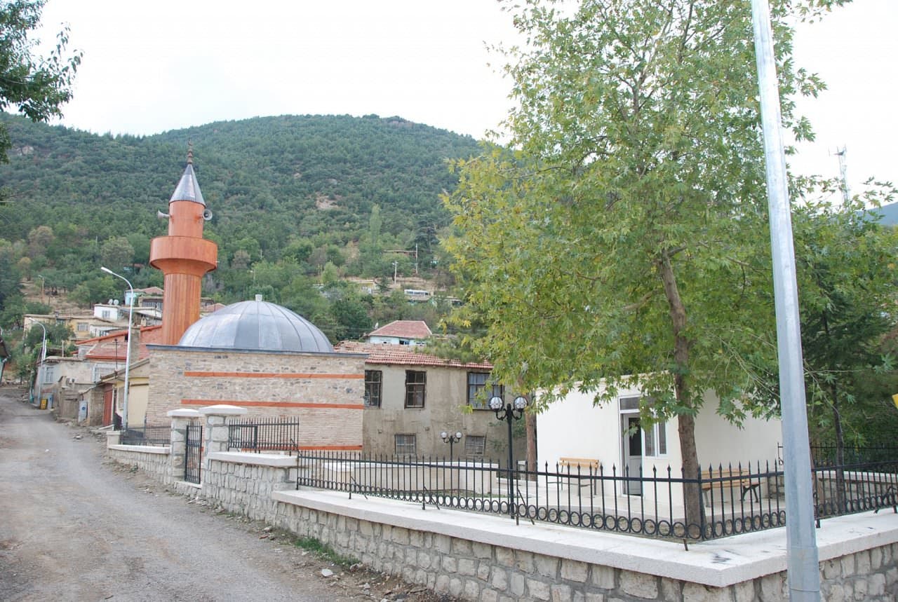 Kızılca Mescidi