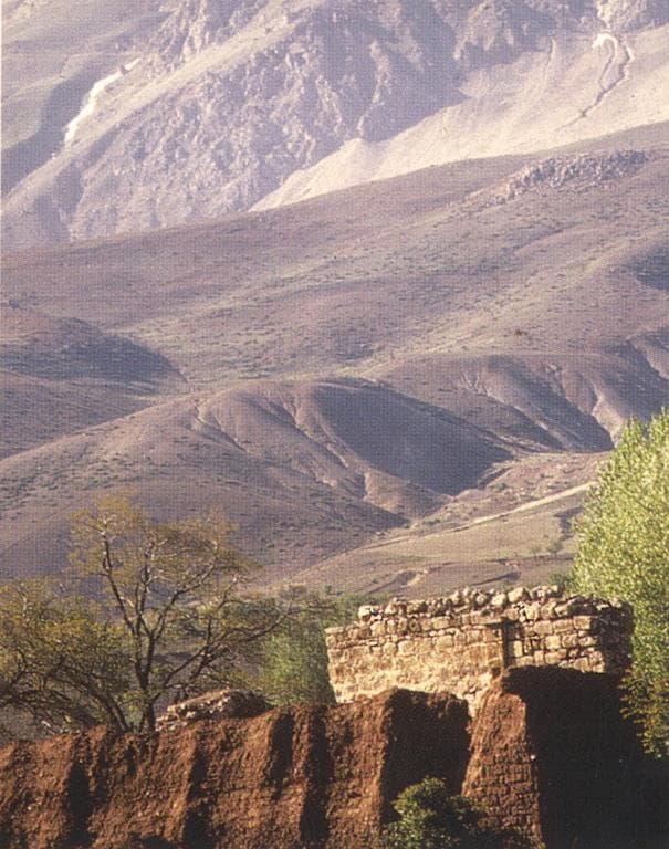 Çarçaranits Manastırı