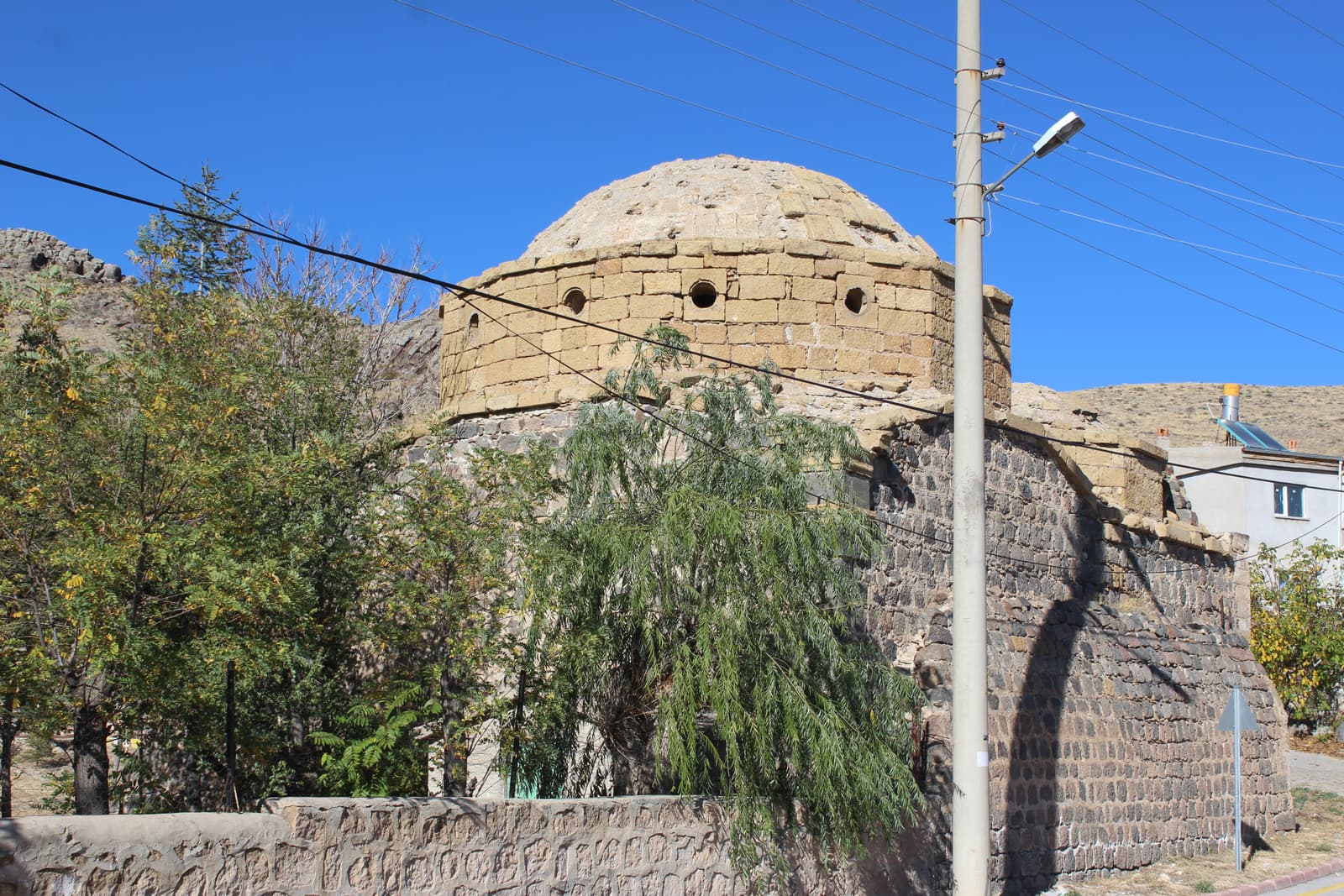 Kurdunos Hamamı