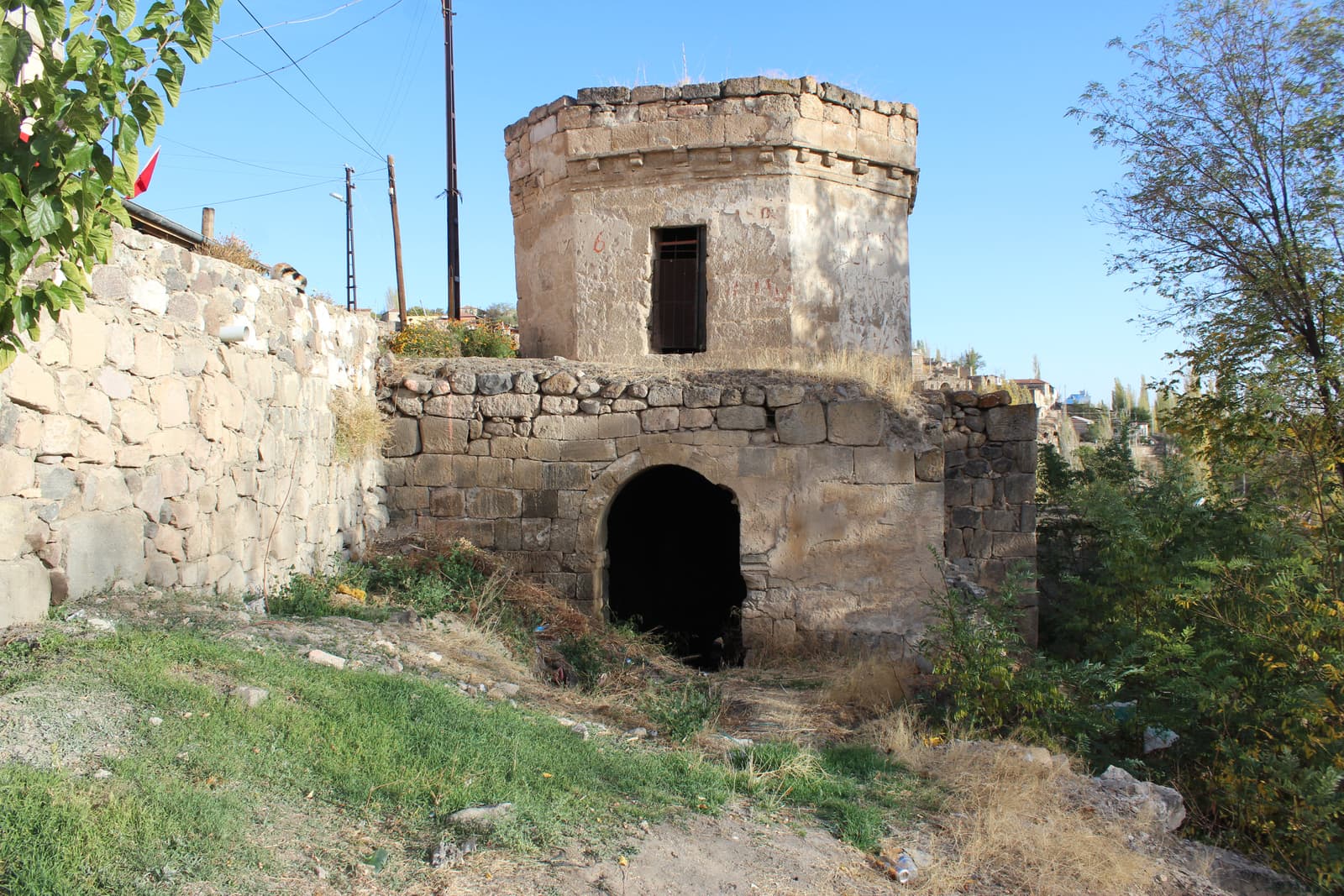 Sivri Kilise