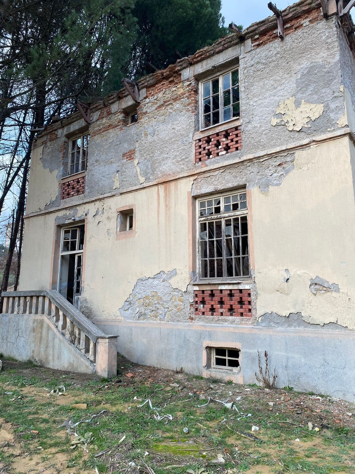 Balya Madenleri Hizmet Binası
