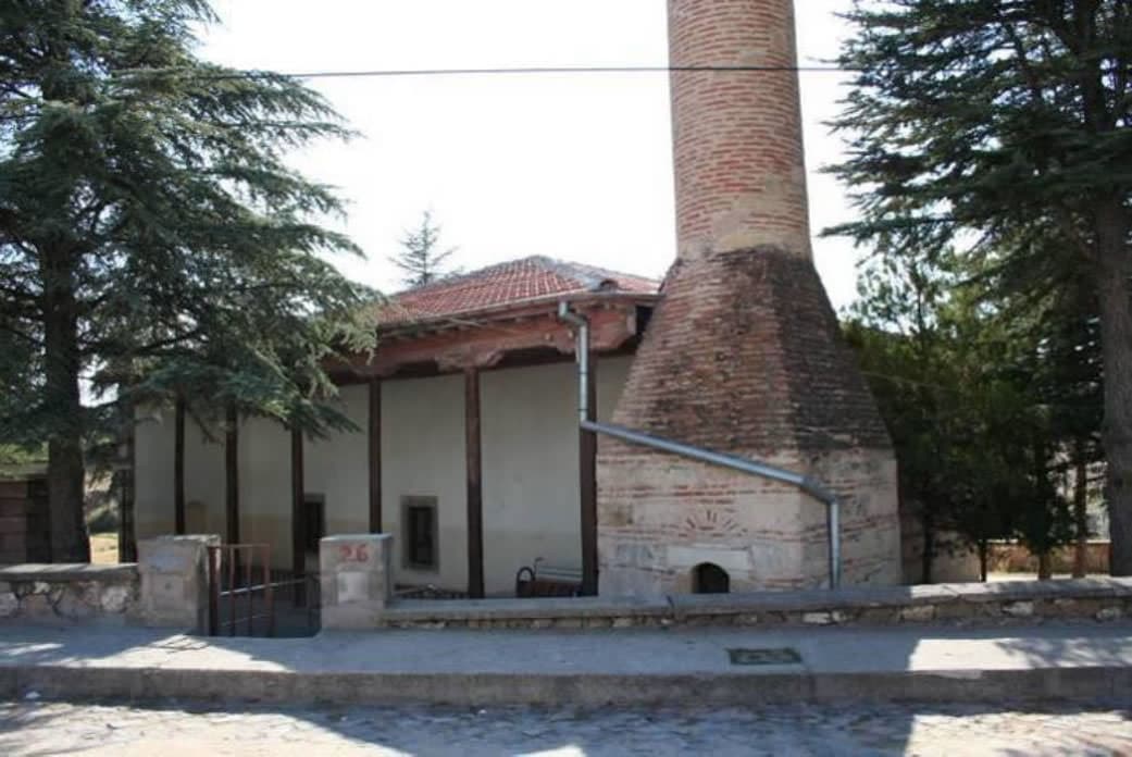 Eski Minareli Cami