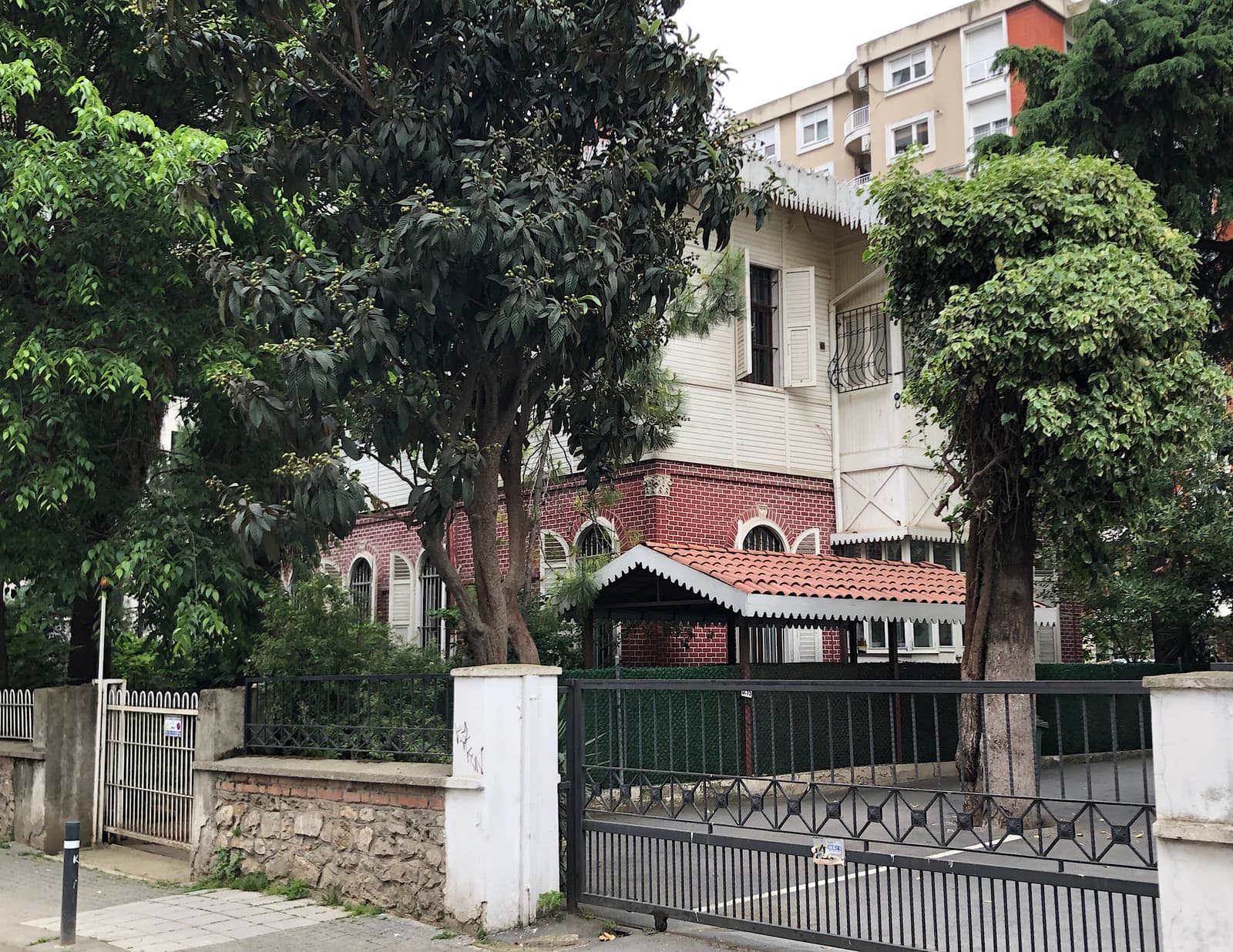 Köşk — Erenköy, Kaşaneler, 14