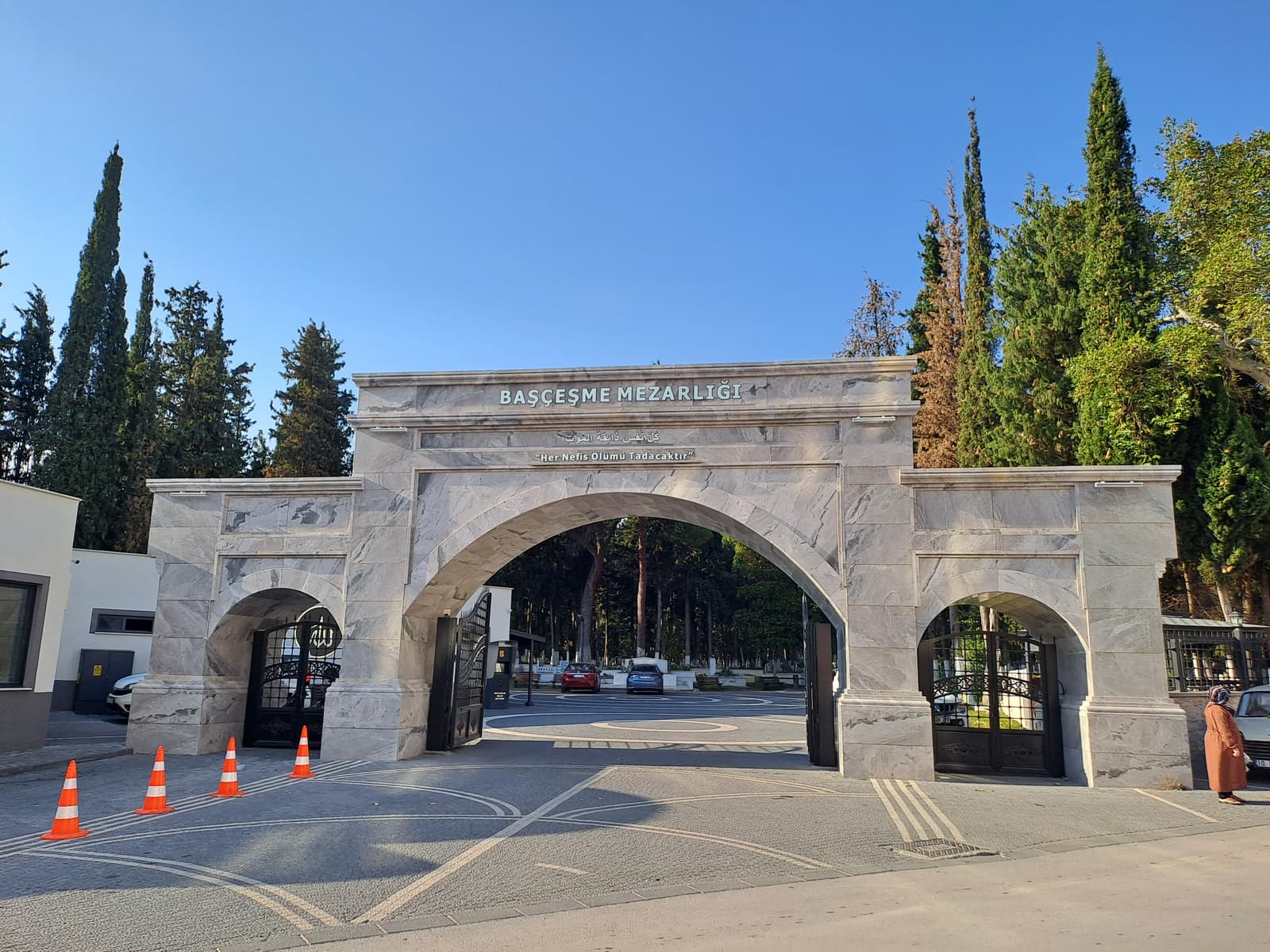 Başçeşme Mezarlığı