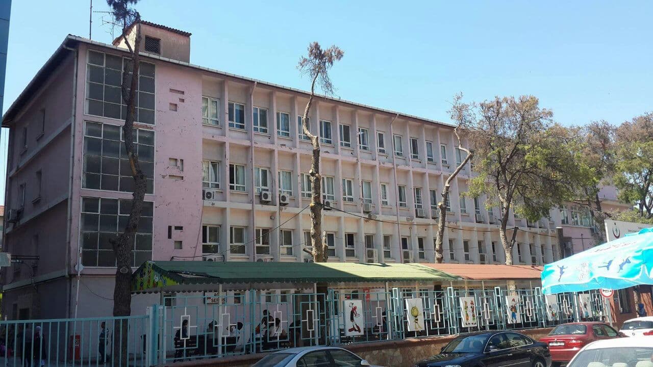 Behçet Uz Çocuk Hastanesi