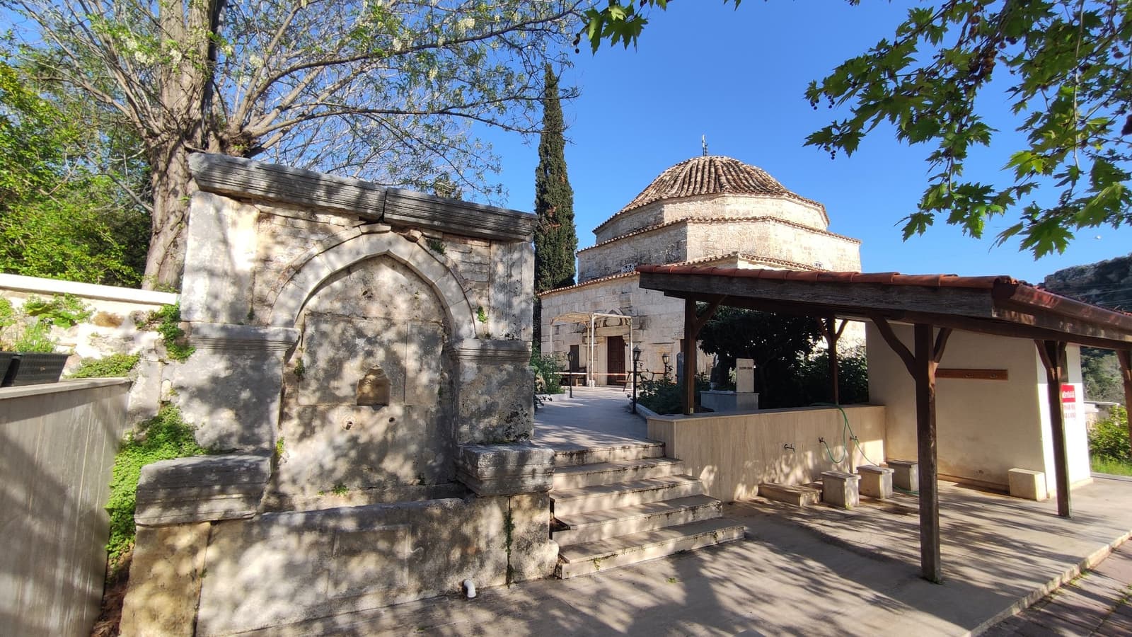 Ağalar Camii Çeşmesi