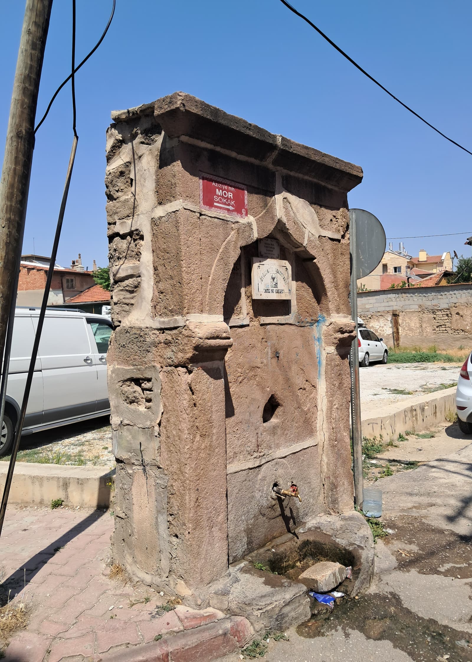 Fakih Sokağı Çeşmesi