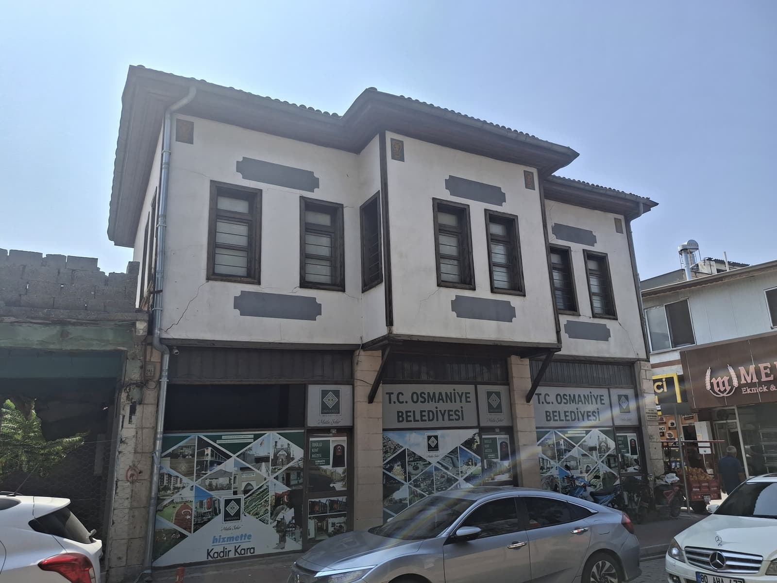 Özler Konağı