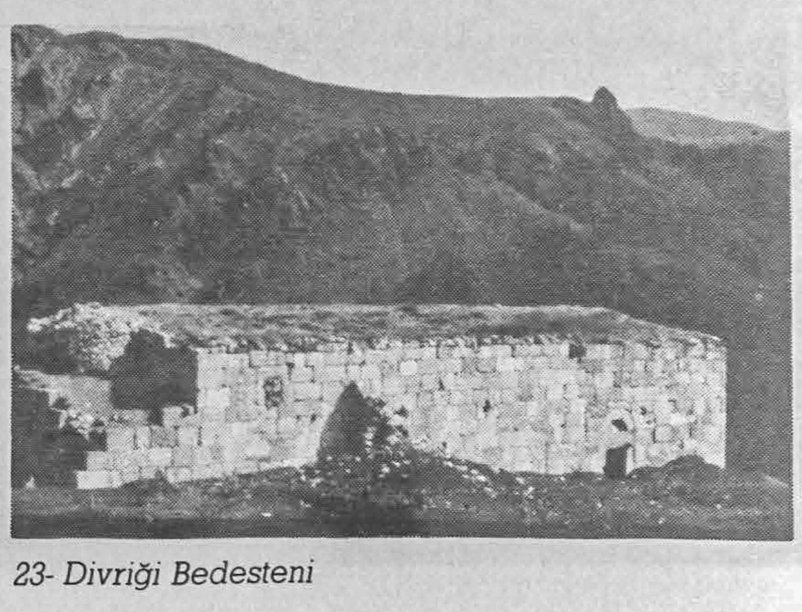 Divriği Bedesteni Kalıntısı