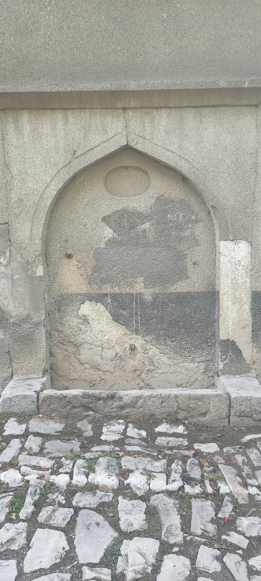 Gümüş Sokak Çeşmesi