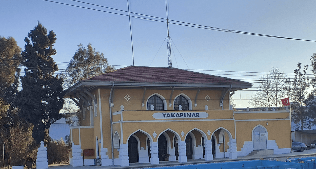 Yakapınar Tren İstasyonu