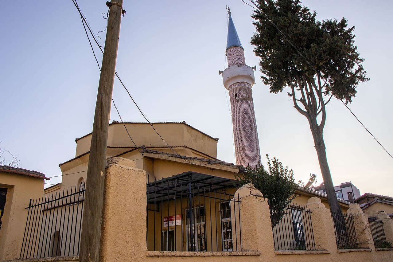 Emetli Camii