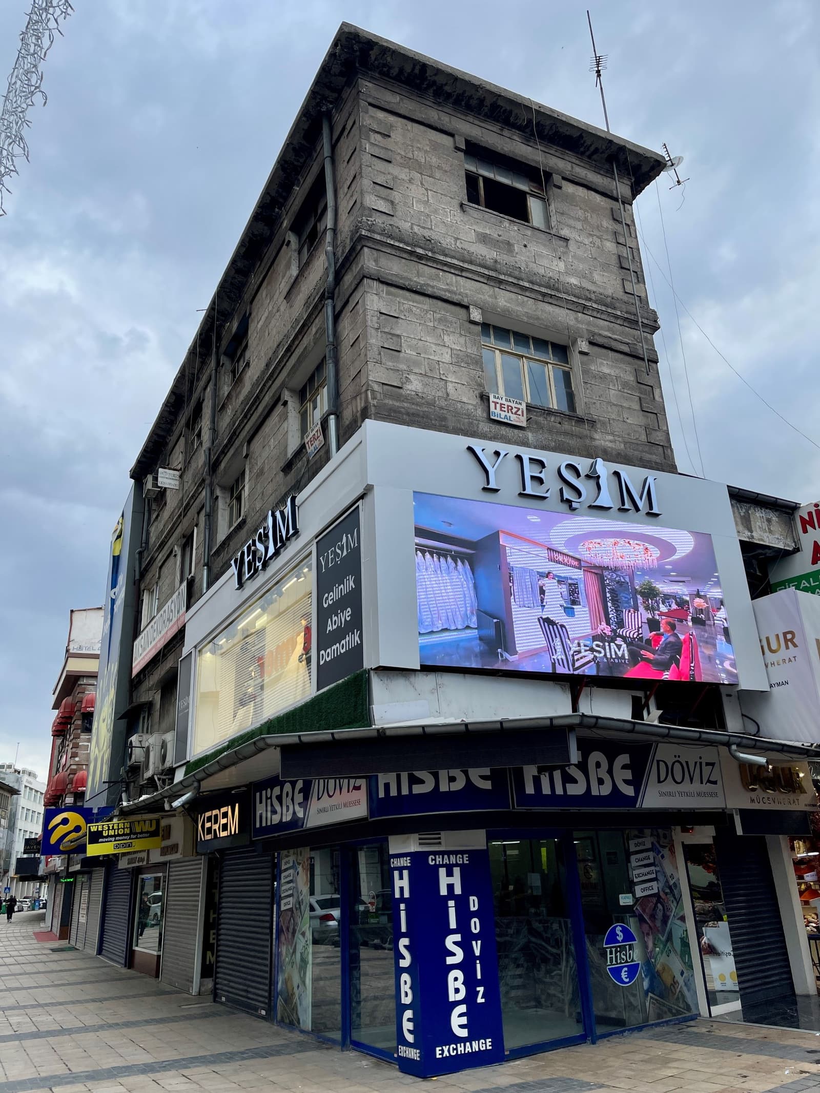 Apartman — Cumhuriyet, Mevlevi Caddesi, 7