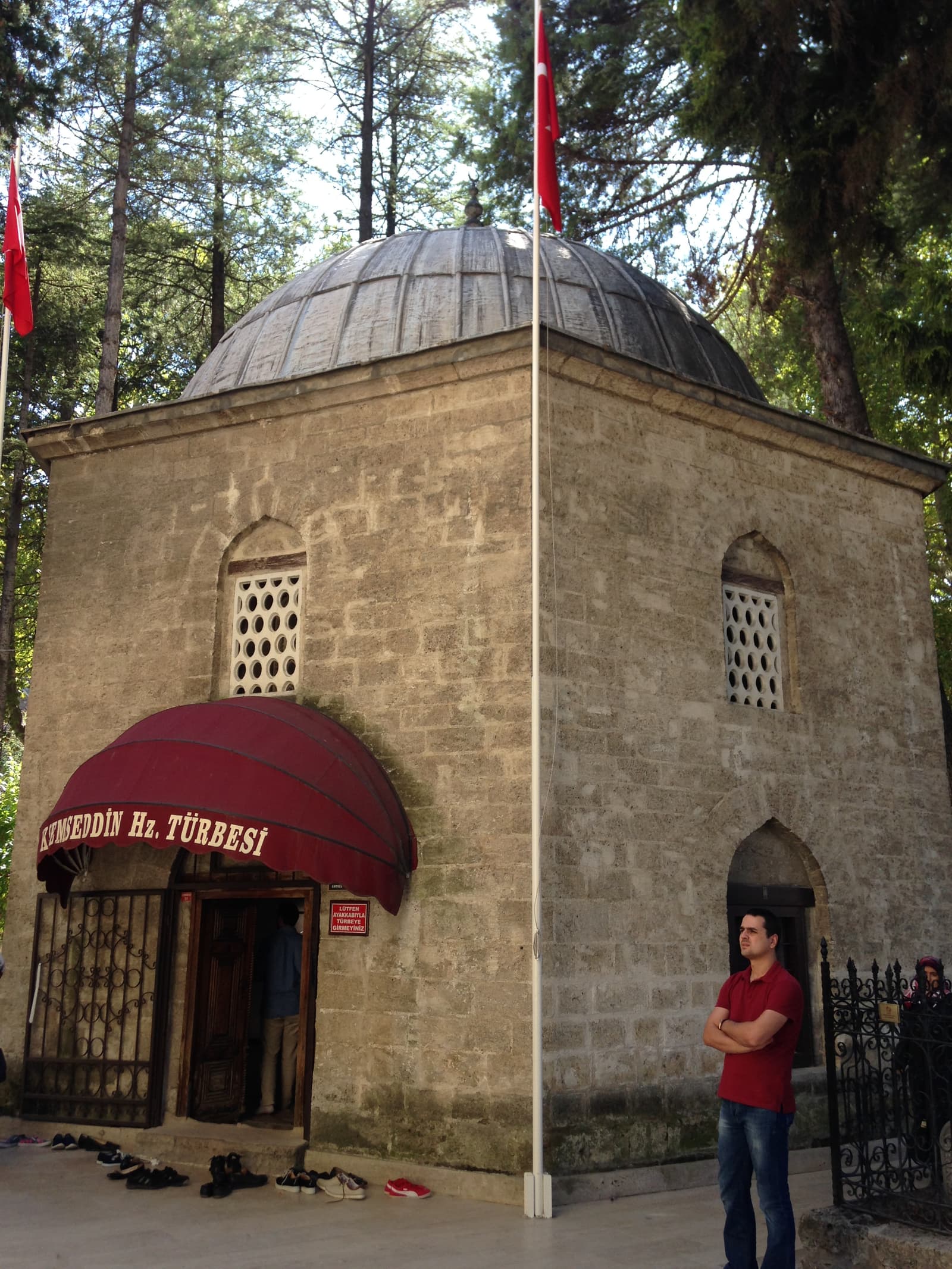 Akşemseddin Türbesi