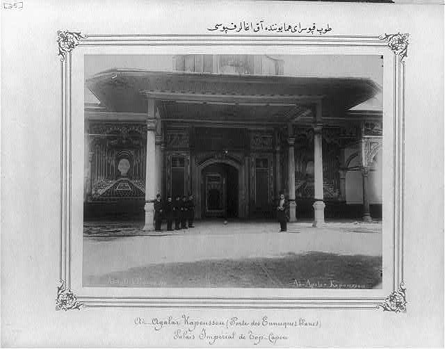 Akağalar Kapısı (White Eunuch's Gate) in the Imperial Topkapı Sarayı (palace)