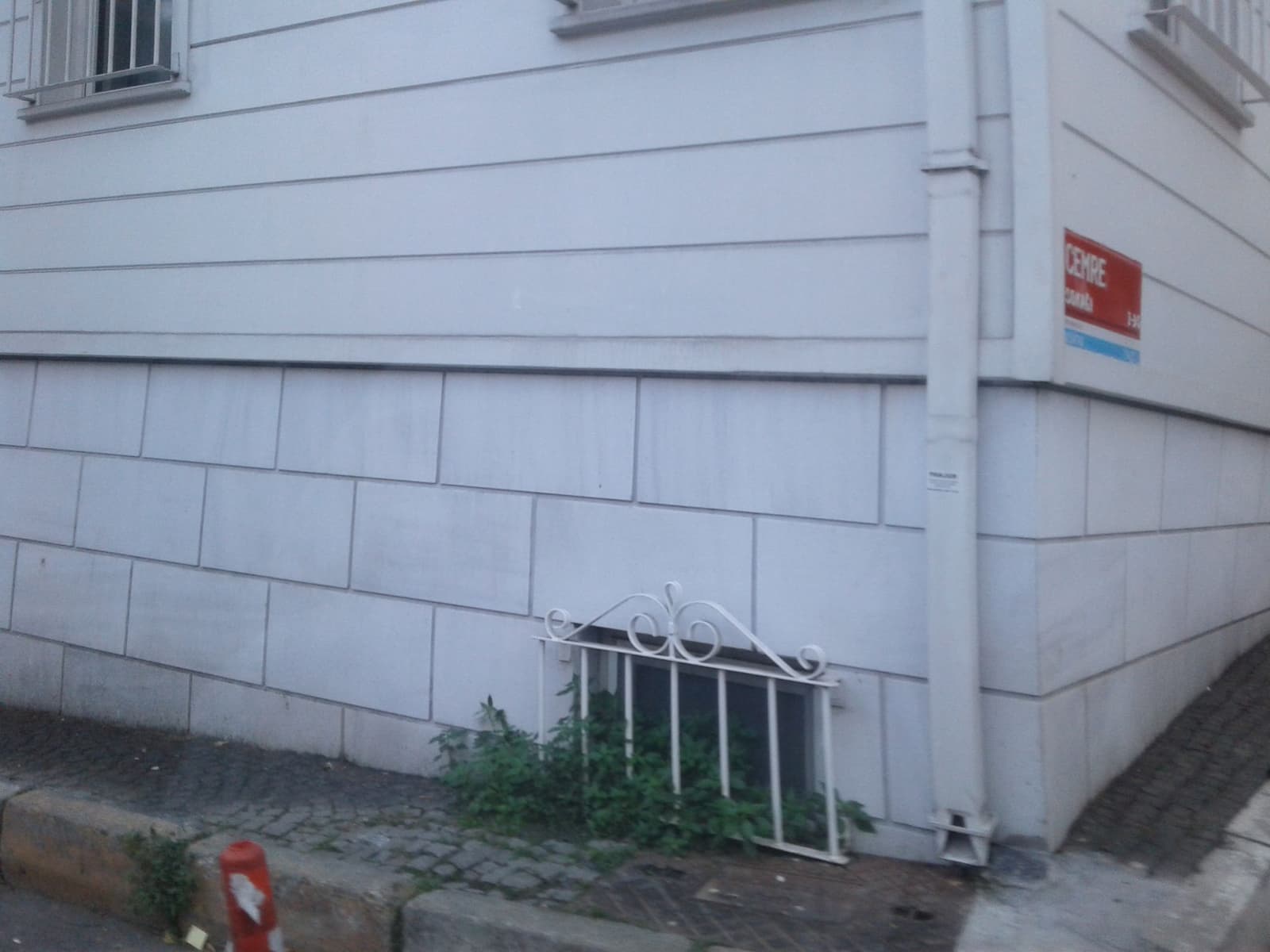Madam Katina’nın Evi