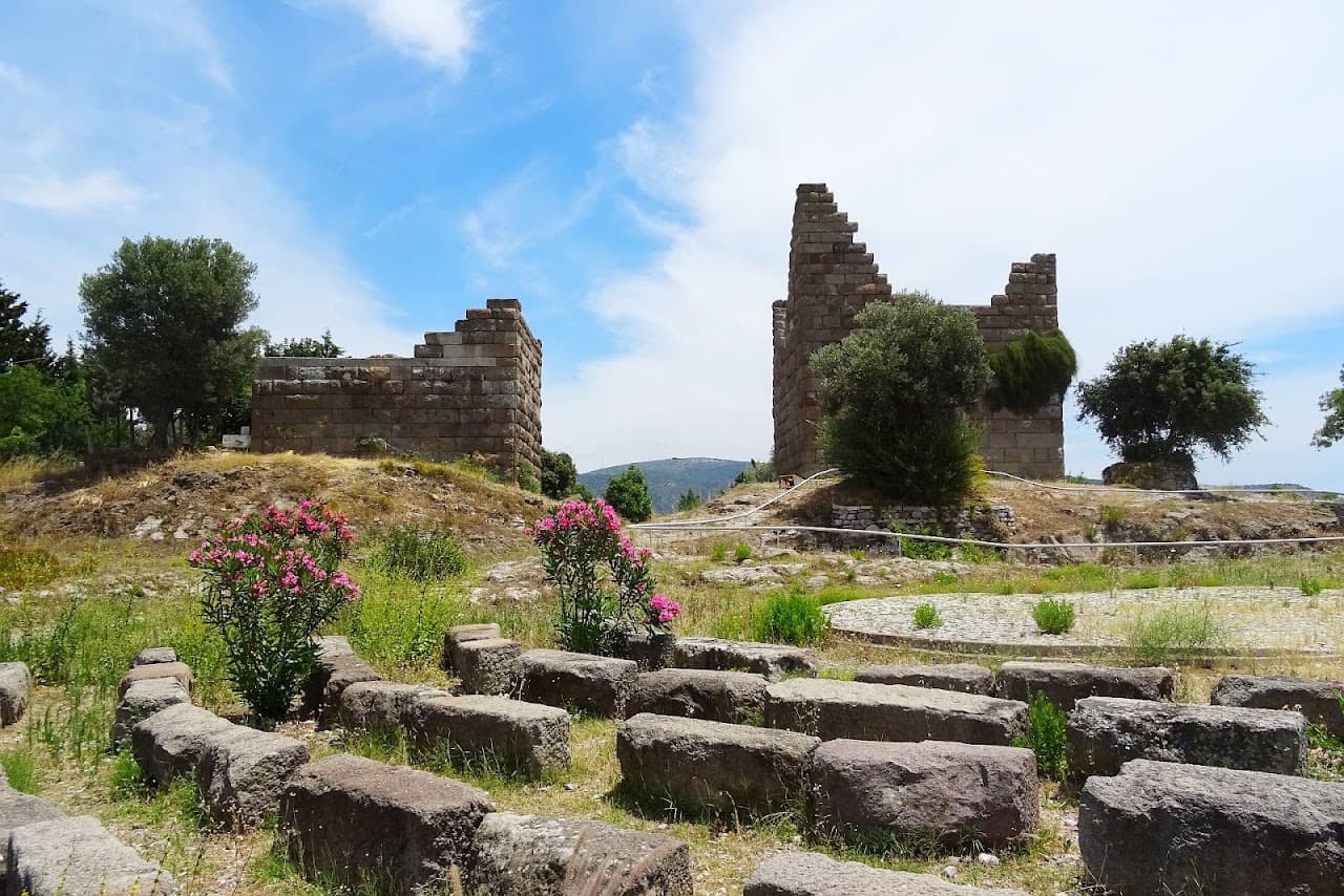 Karia Mezarı