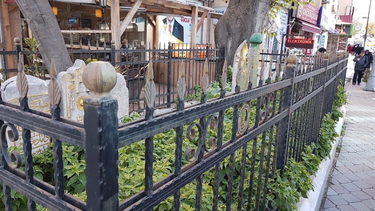 Börekçi Mustafa Hilmi Baba Kabri, Üsküdar