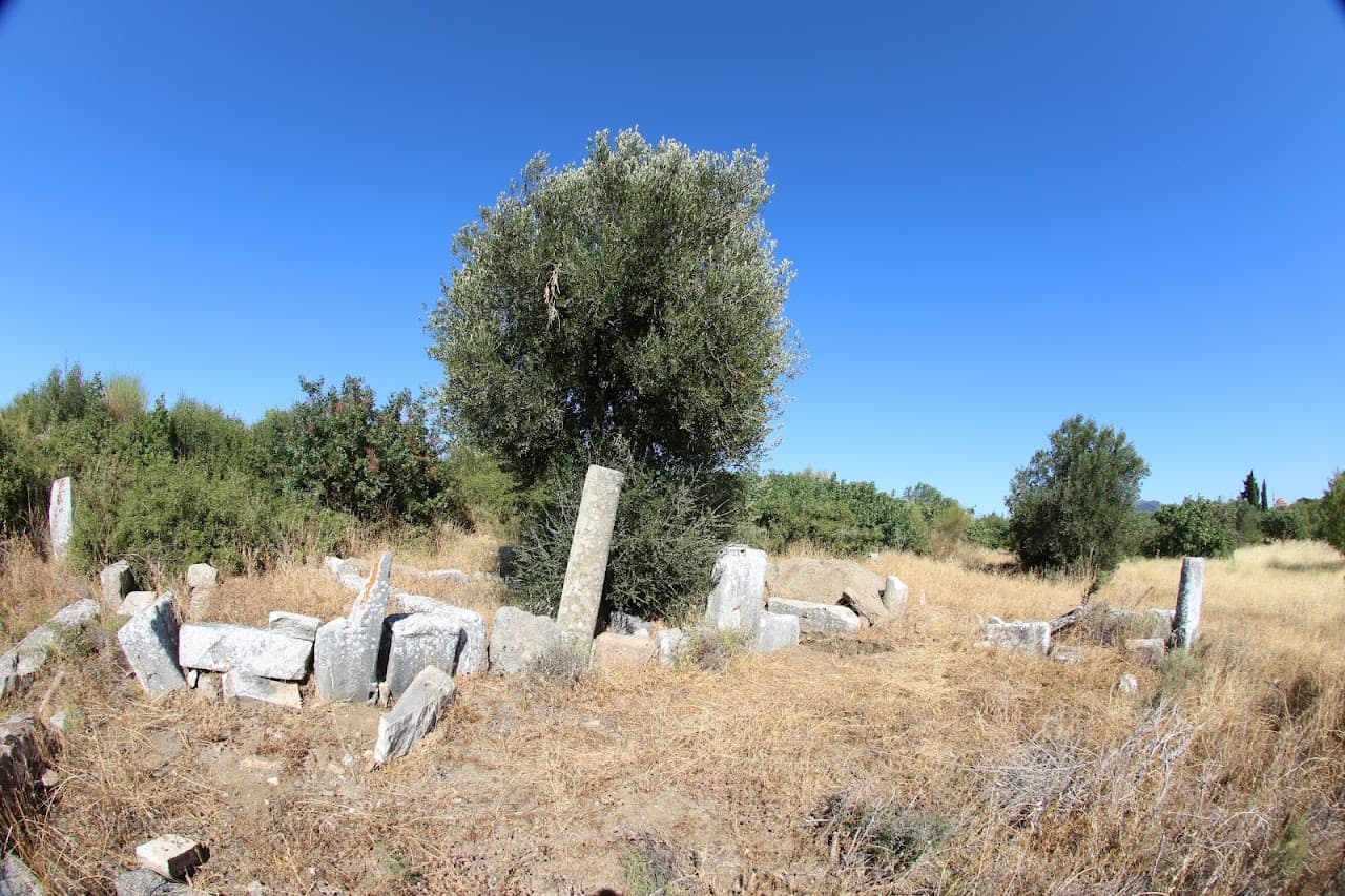 Asılhan Bey Mezarı