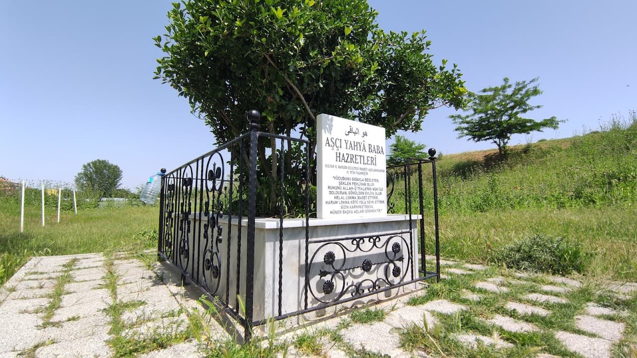 Aşçı Yahya Baba Kabri