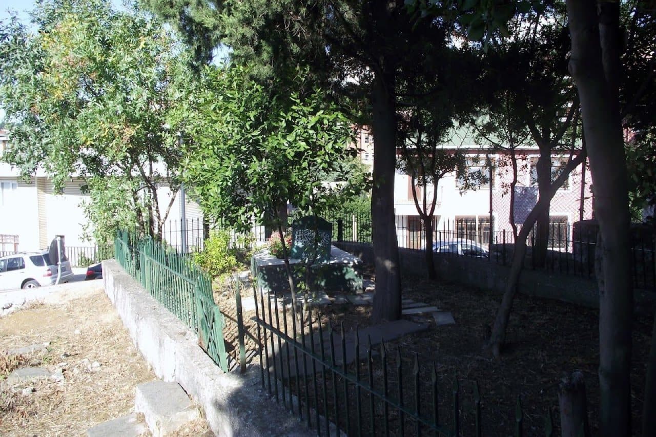 Gül Baba Türbesi, Burhaniye