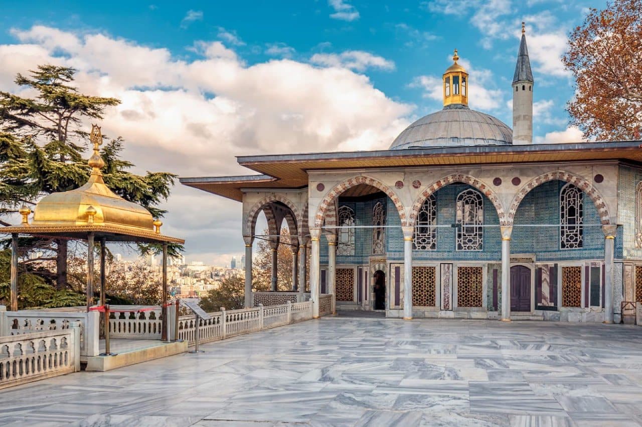 Topkapı Sarayı Güneş Saati