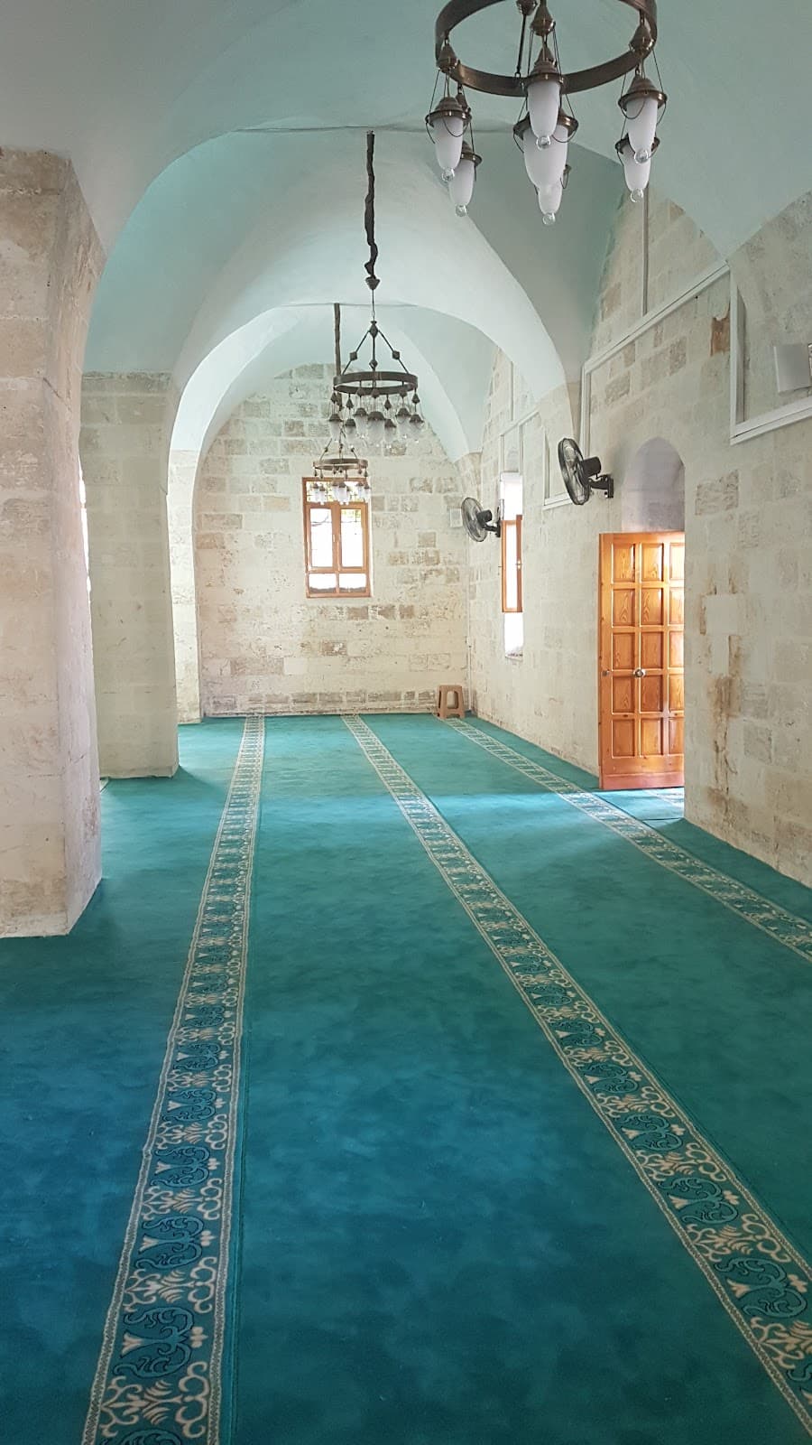 Şehbenderiye Camii Çeşmesi