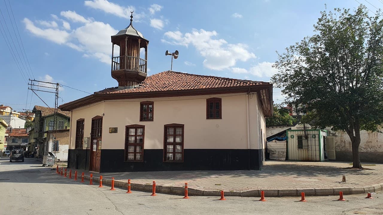 Tahtatepen Camii Çeşmesi