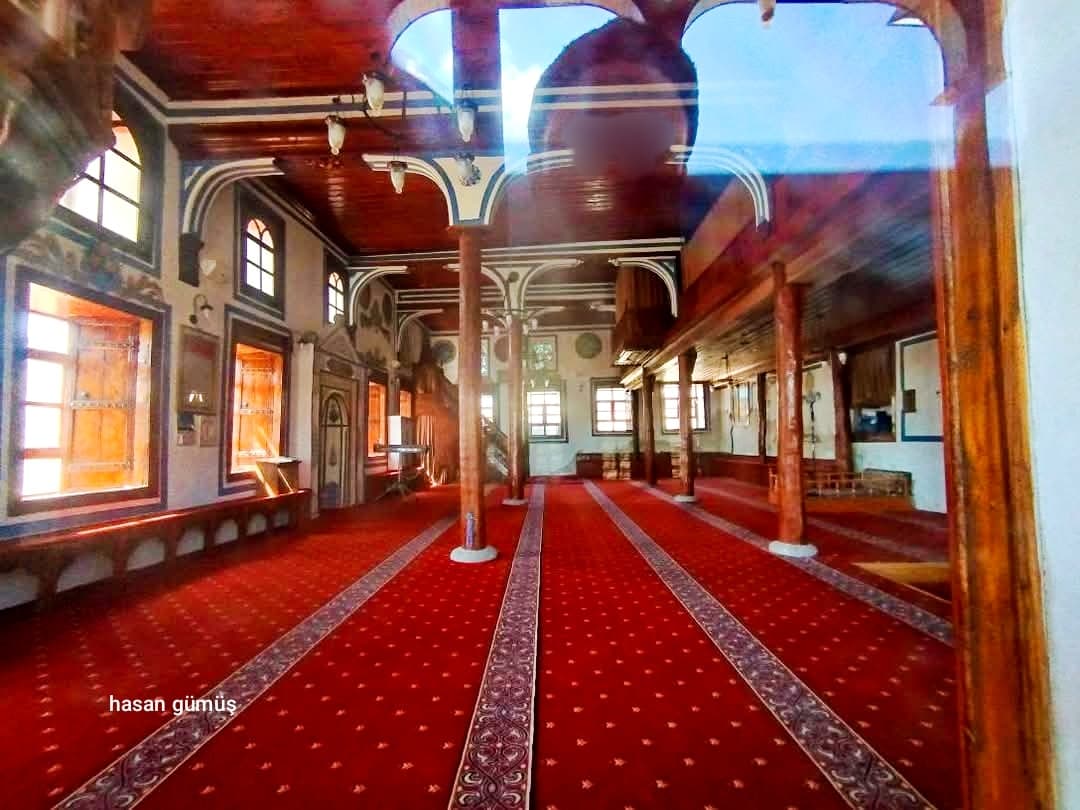 Mezaryaka Camii Çeşmesi