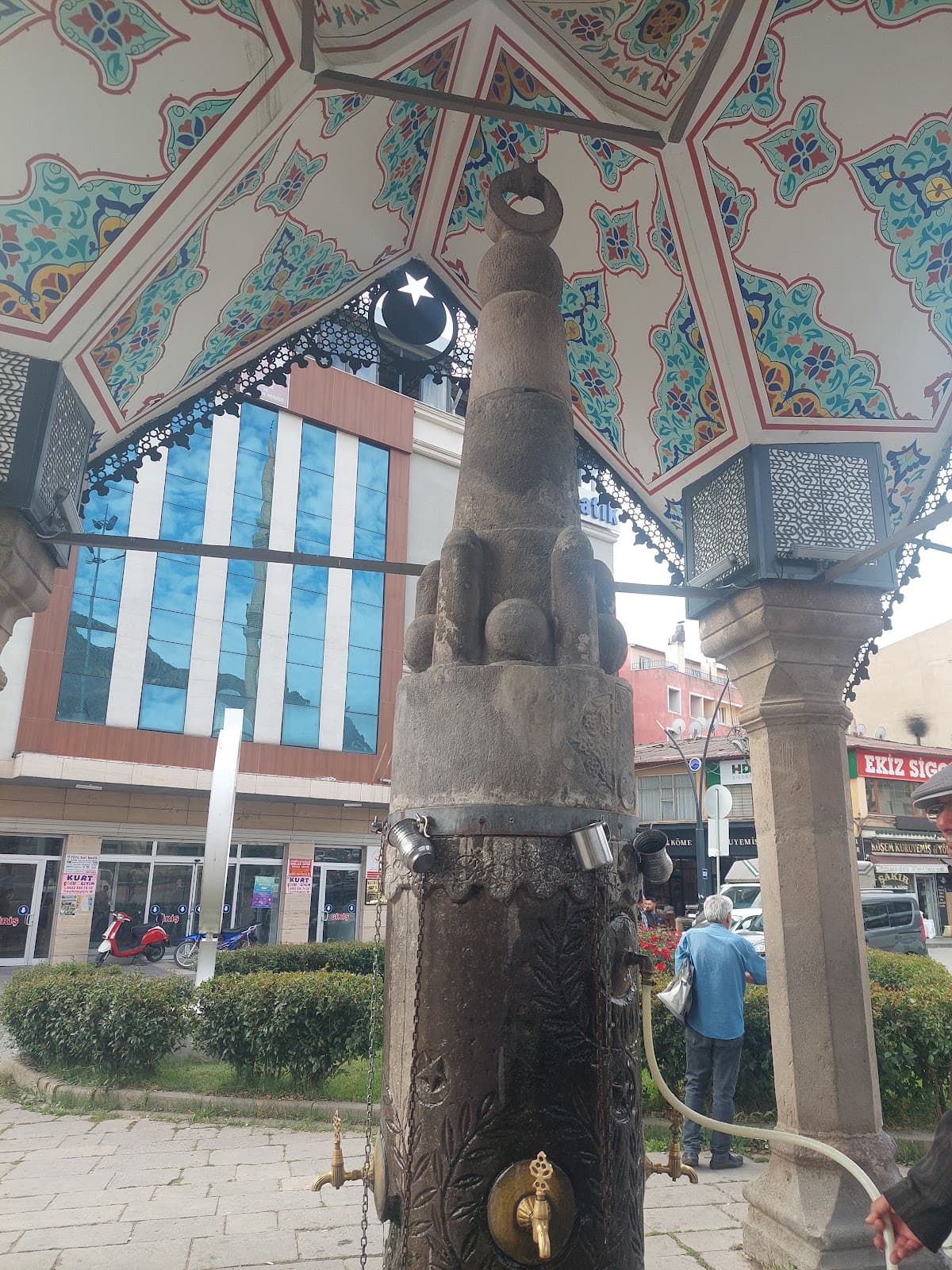 İstiklal Çeşmesi